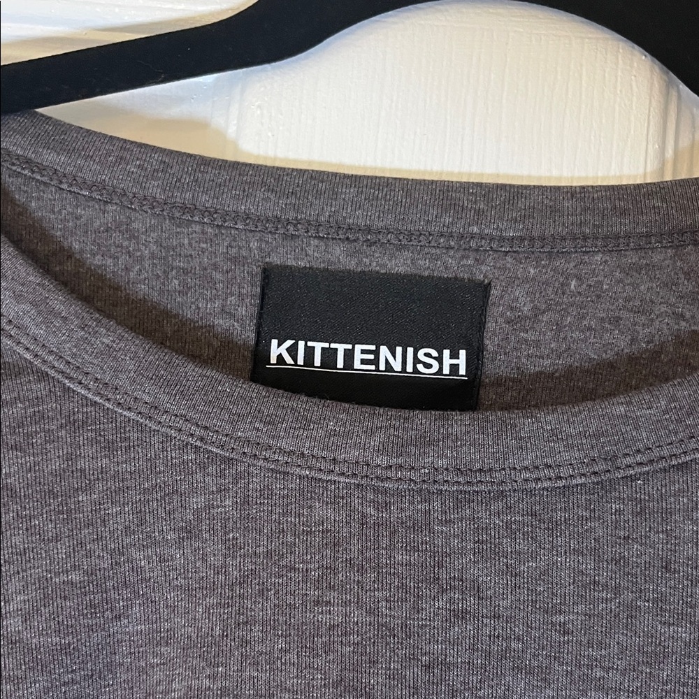 Kittenish Charcoal Long Sleeve Crop Top - Picture 4 of 6